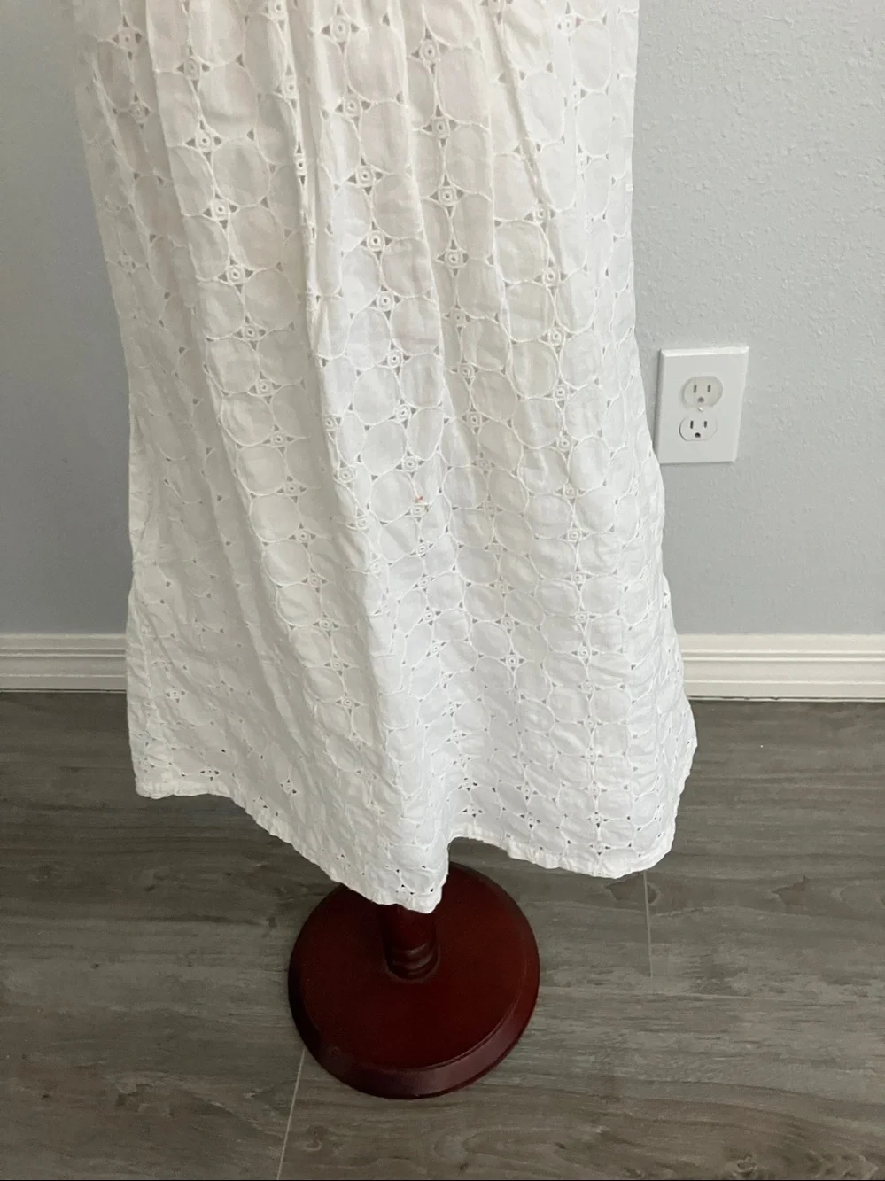 OLD NAVY Girls Sleeveless Eyelet Cotton White Shirt Dress | 6